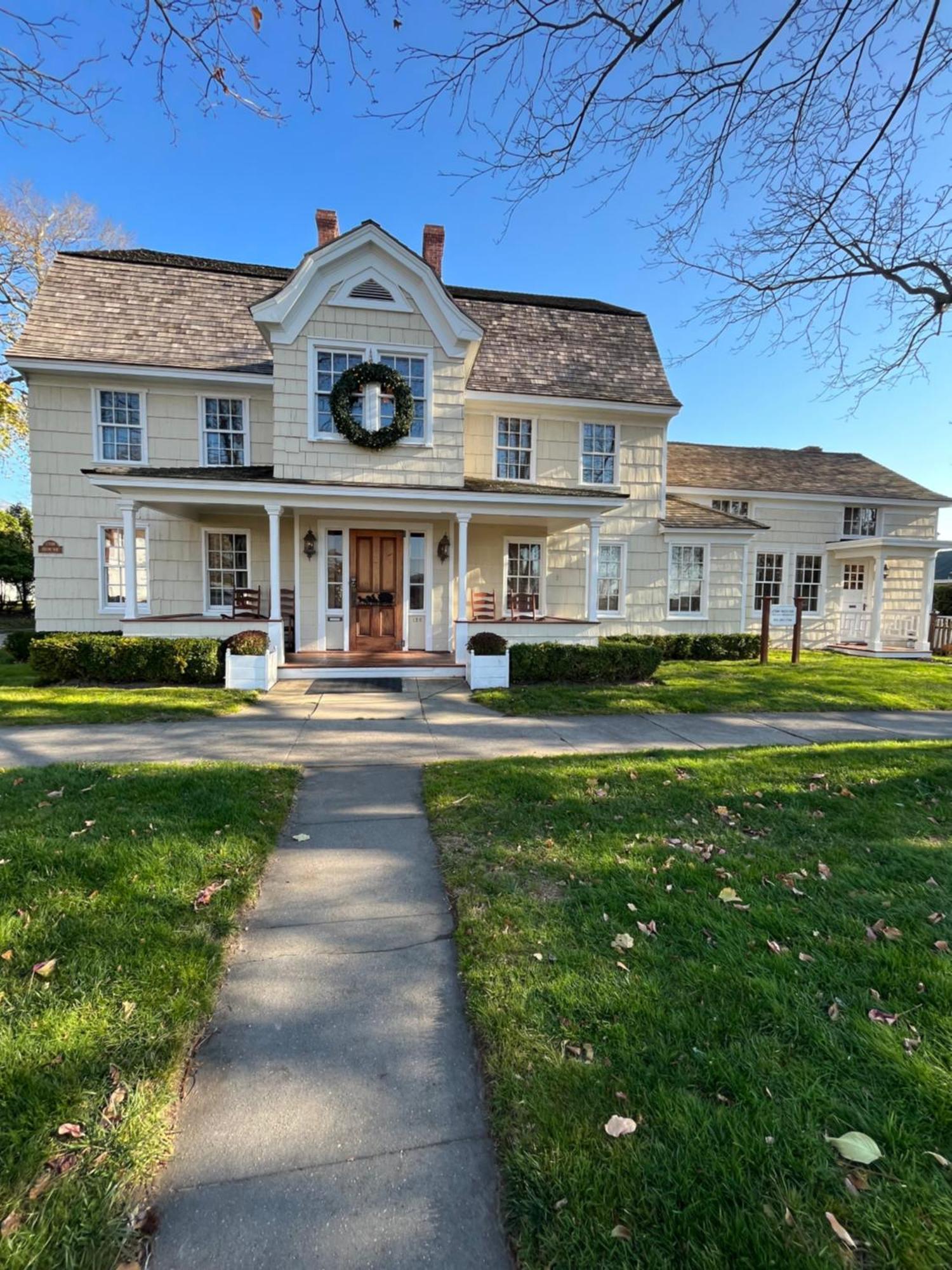 The 1708 House Bed & Breakfast Southampton Exterior photo